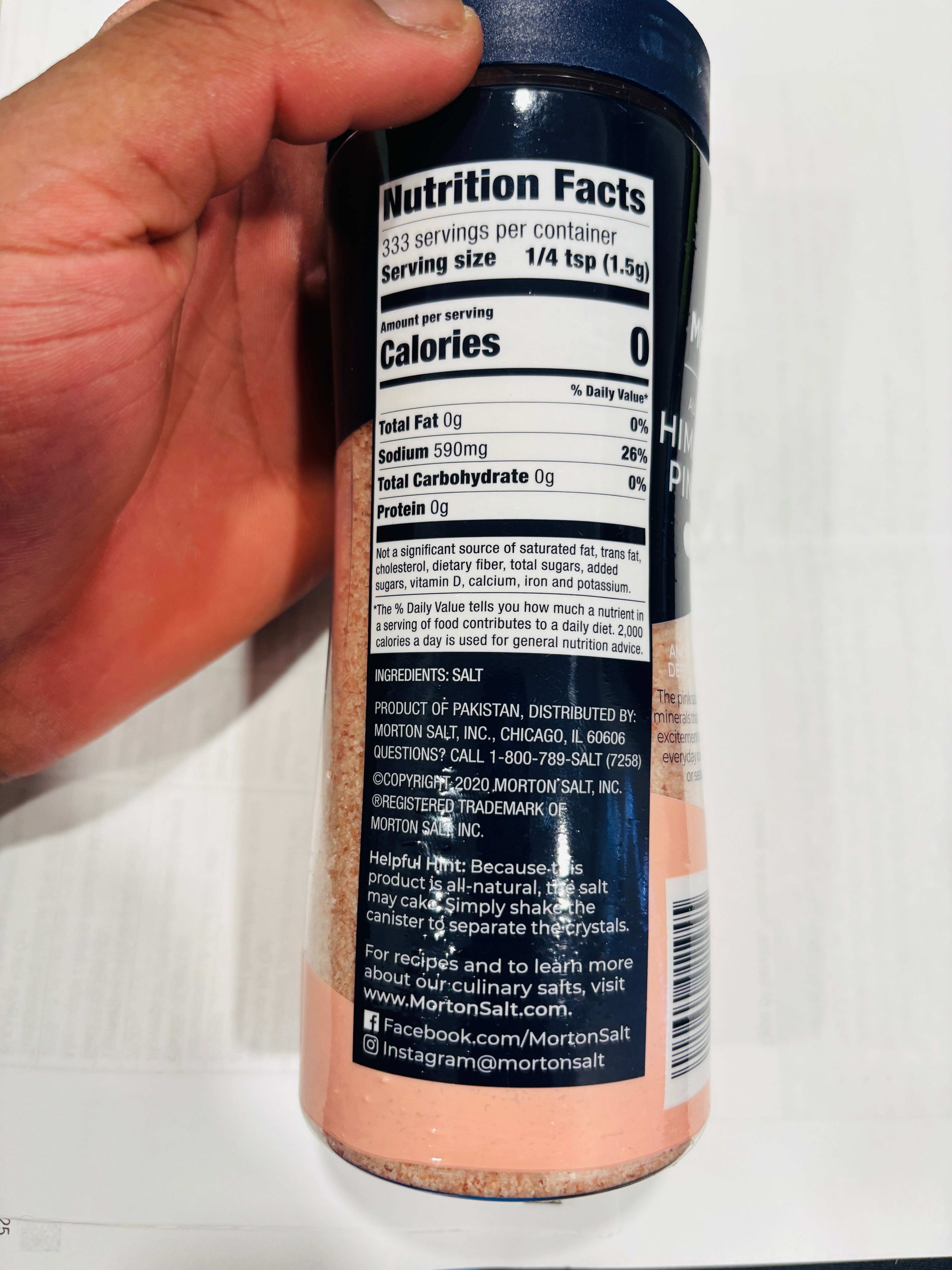 All-Natural Himalayan Pink Salt, Fine Grain – Premium Mineral Salt for Cooking, Baking & Seasoning – 17.6 oz (500 g) Shaker